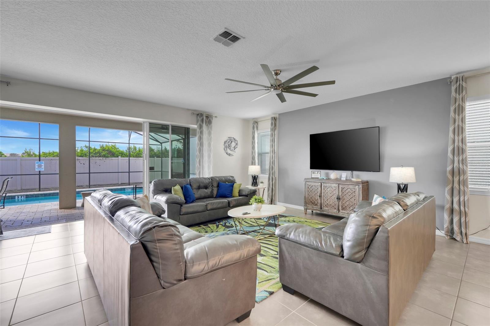 Image 12 of 67 For 1840 Caribbean View Terrace