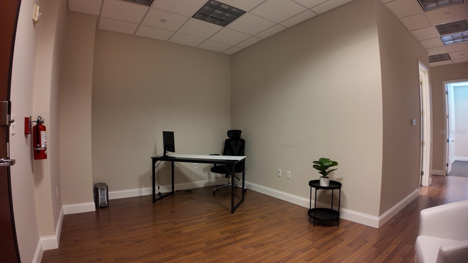 Image 5 of 11 For 1420 Celebration Boulevard 304