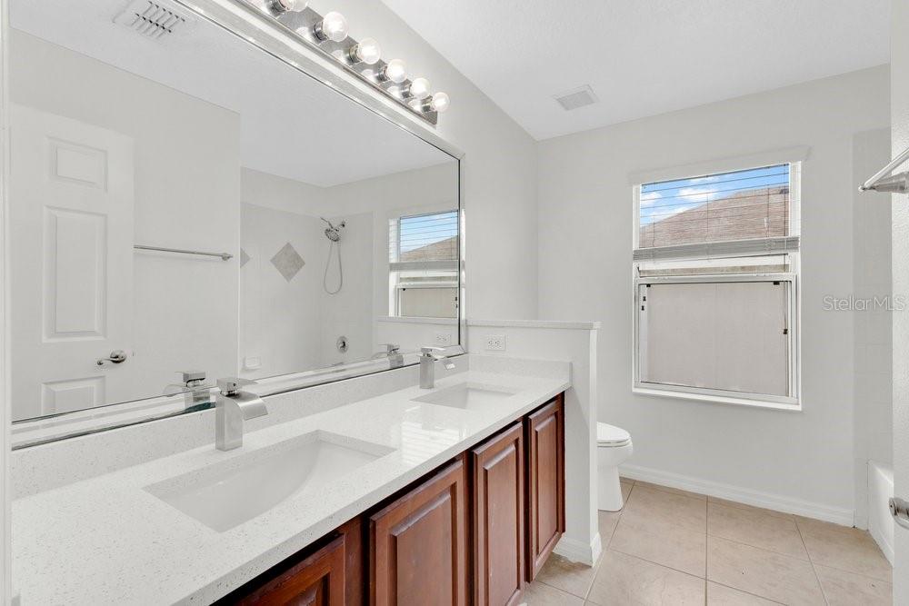 Image 17 of 45 For 14030 Budworth Cir