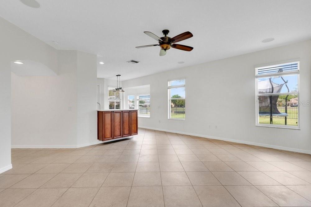 Image 5 of 45 For 14030 Budworth Cir