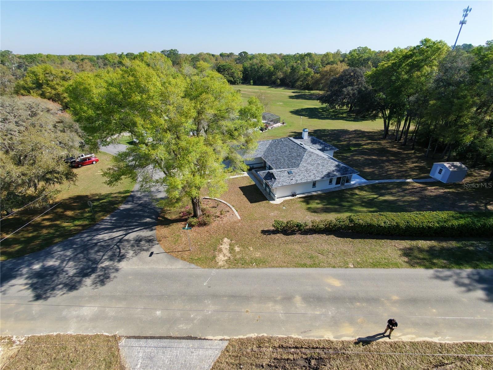 Image 6 of 39 For 2640 Fairway Loop