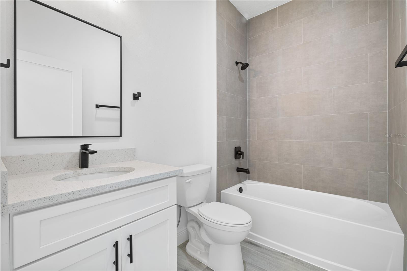 Image 9 of 39 For 2640 Fairway Loop