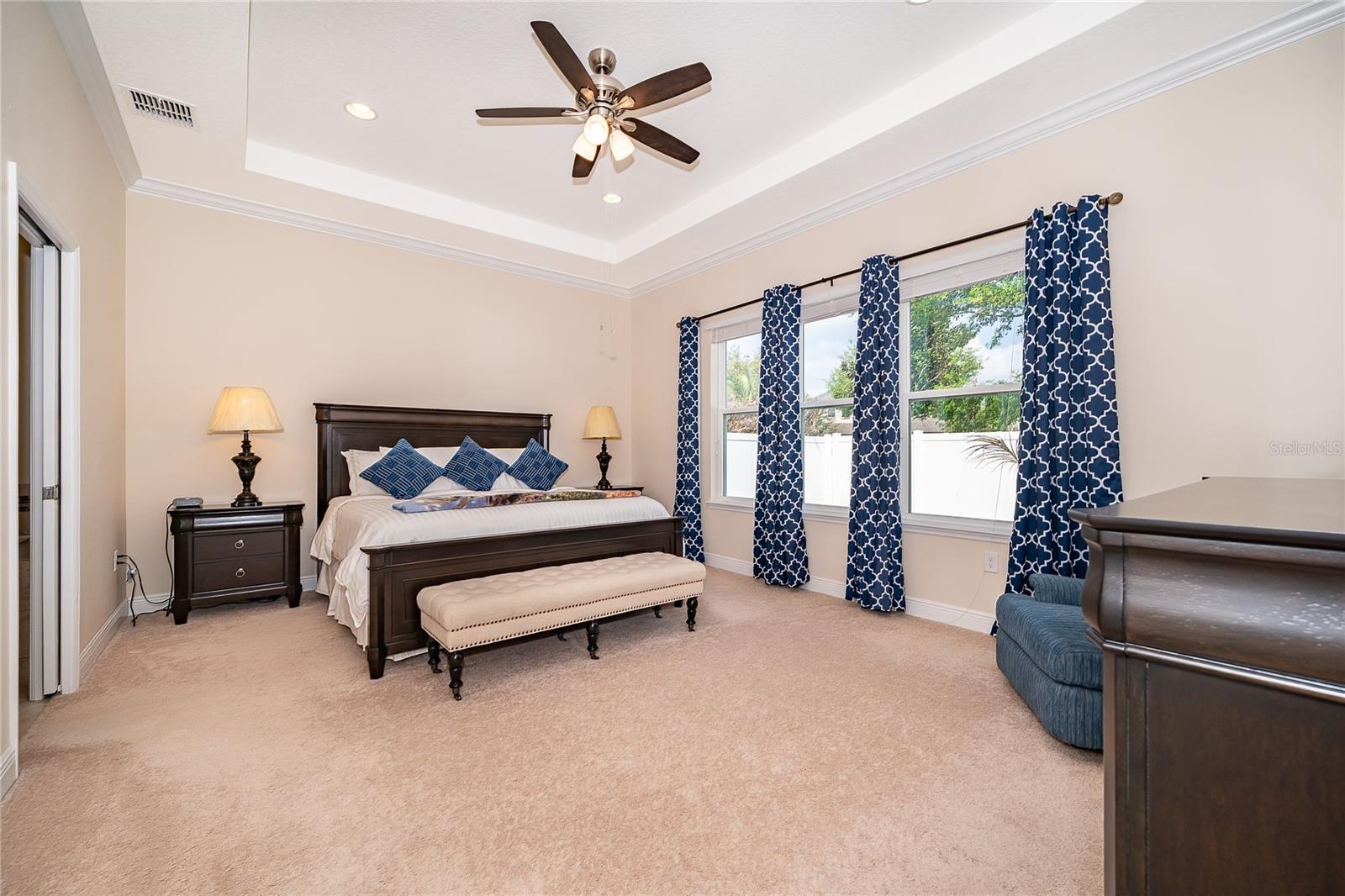 Image 16 of 38 For 15527 Sweet Orange Avenue