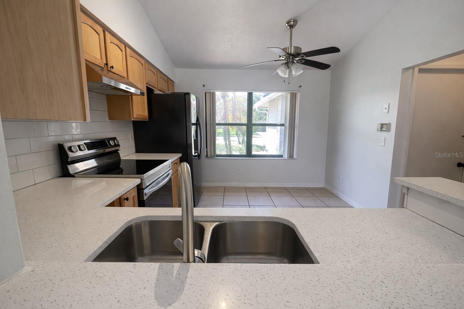 Image 9 of 22 For 9313 Palm Tree Drive