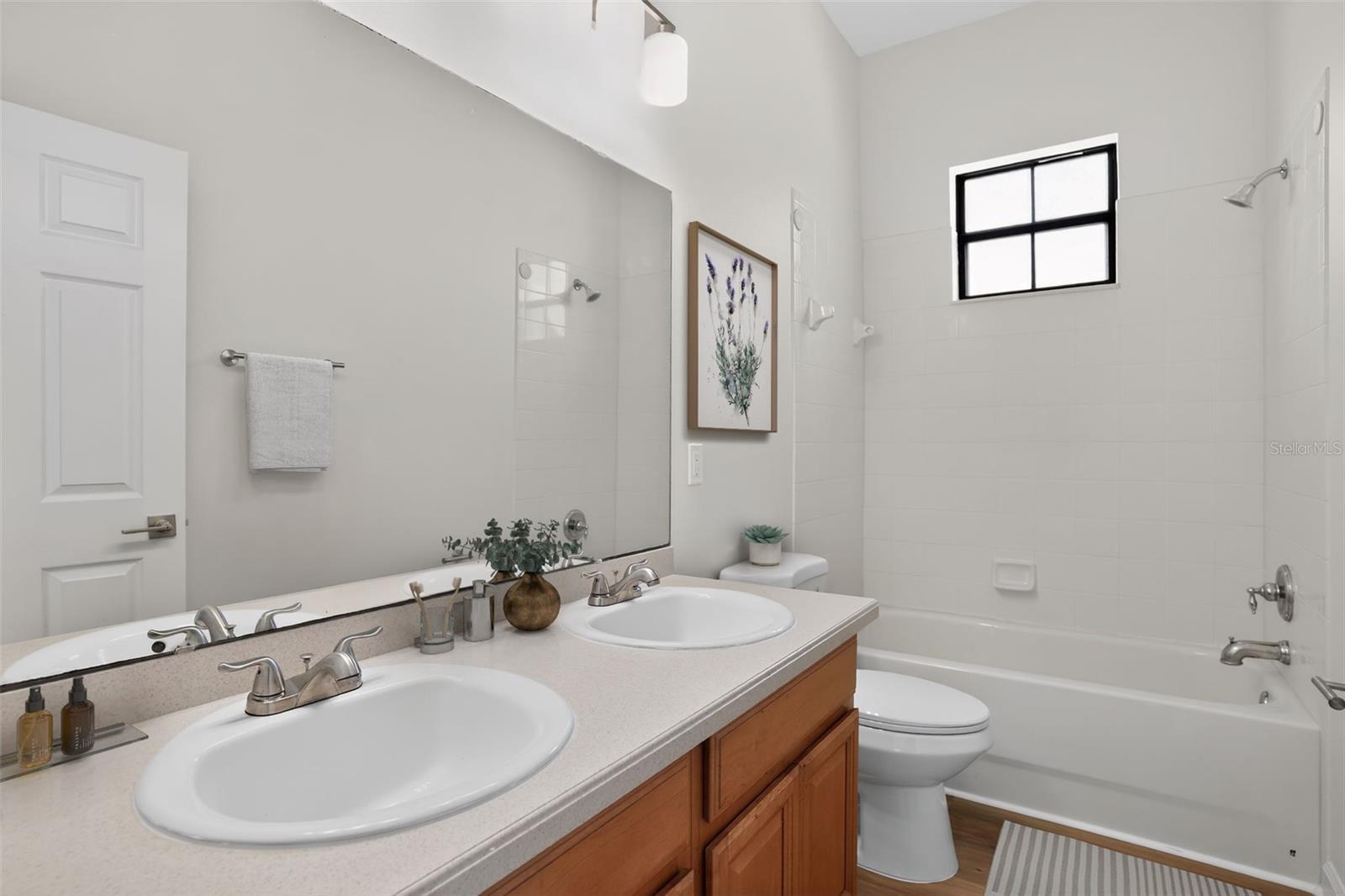 Image 10 of 39 For 9052 Paolos Place