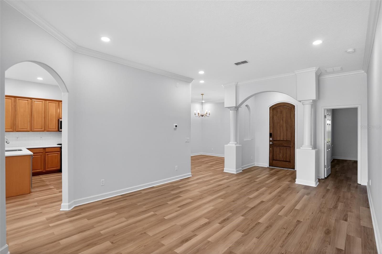 Image 13 of 39 For 9052 Paolos Place