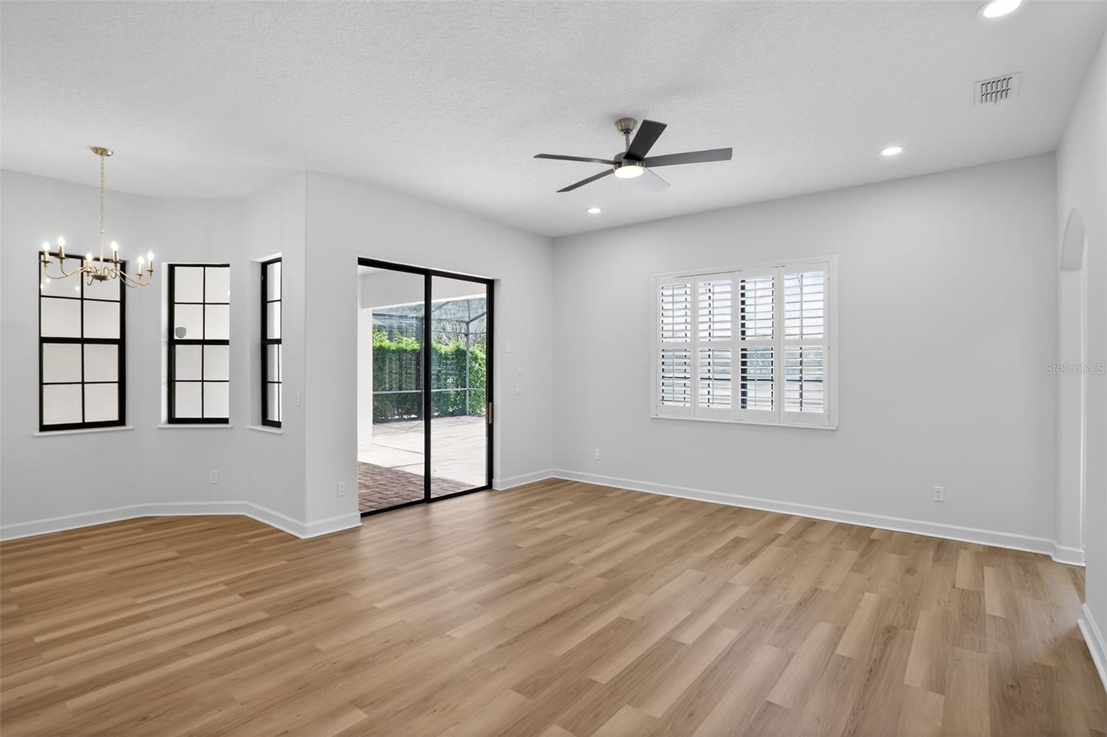 Image 17 of 39 For 9052 Paolos Place