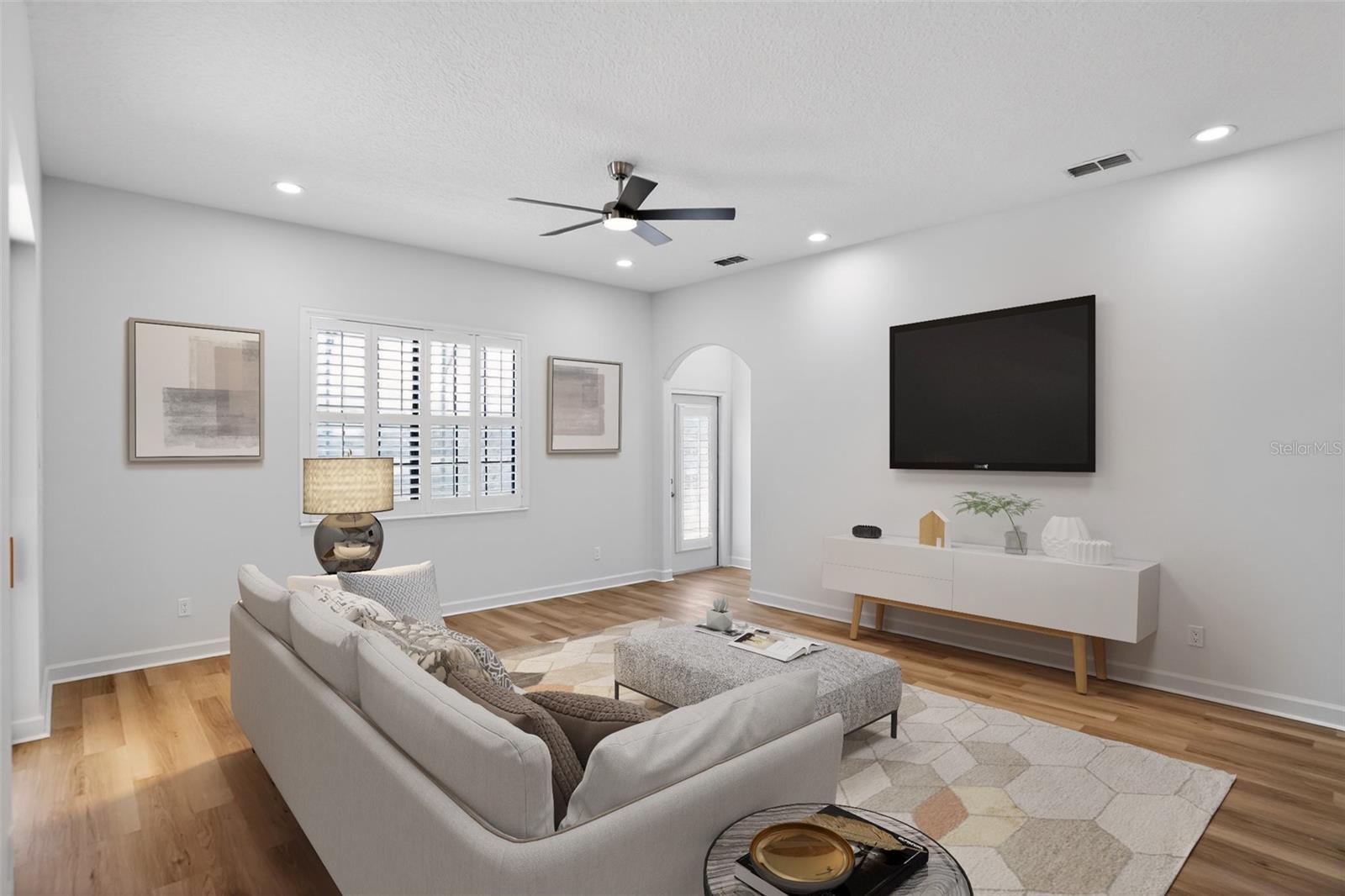 Image 8 of 39 For 9052 Paolos Place