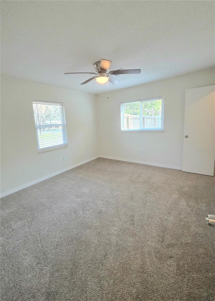 Image 19 of 35 For 2932 Ahern Drive