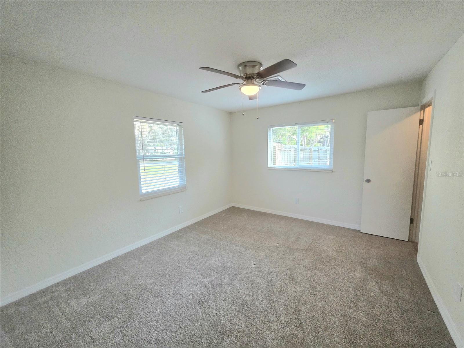 Image 22 of 35 For 2932 Ahern Drive