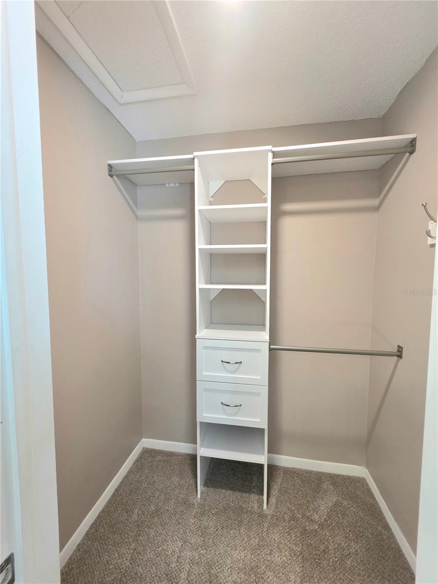 Image 27 of 35 For 2932 Ahern Drive