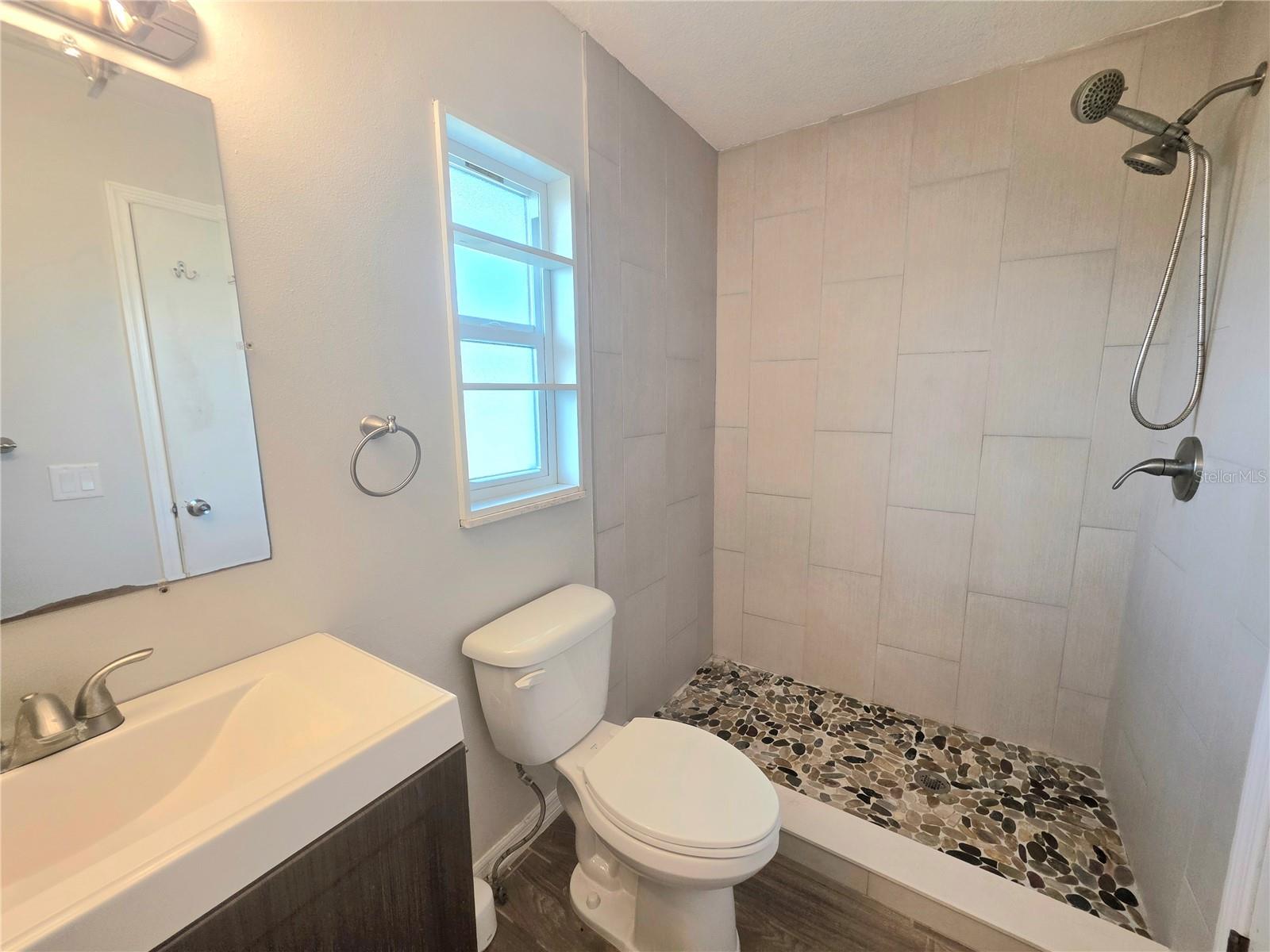 Image 32 of 35 For 2932 Ahern Drive