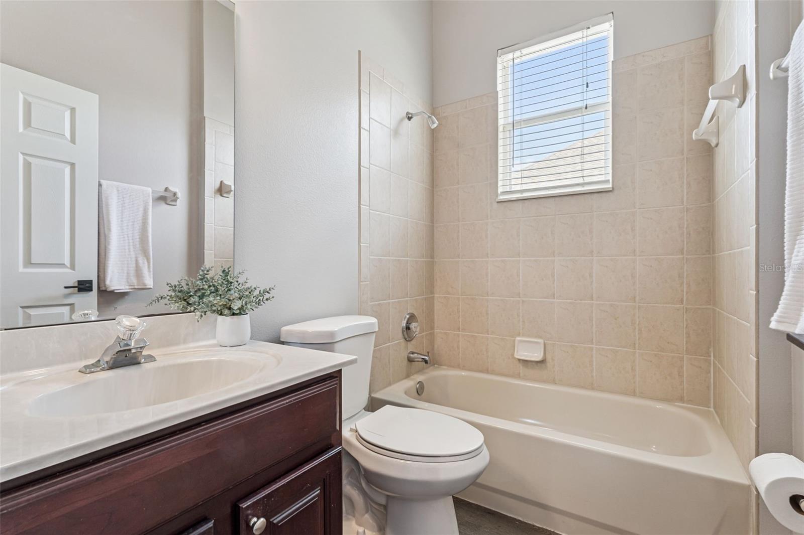 Image 17 of 24 For 13145 Zori Lane