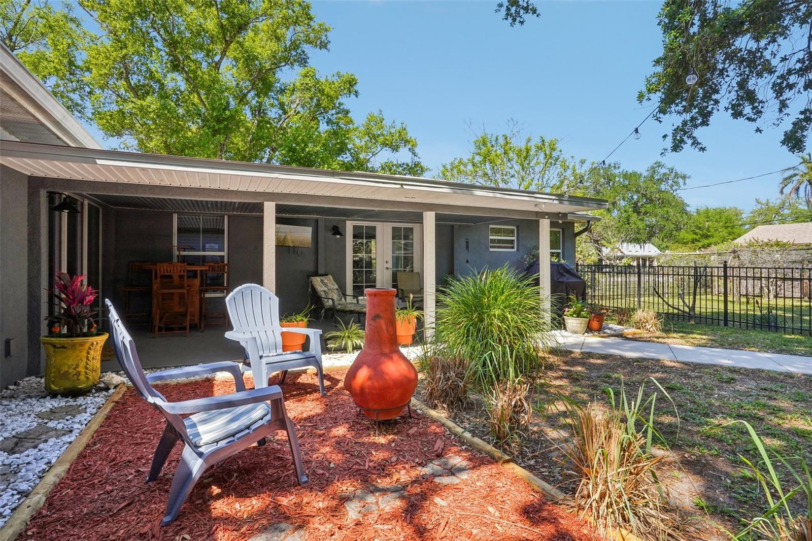 Image 56 of 72 For 327 Lakeview Avenue