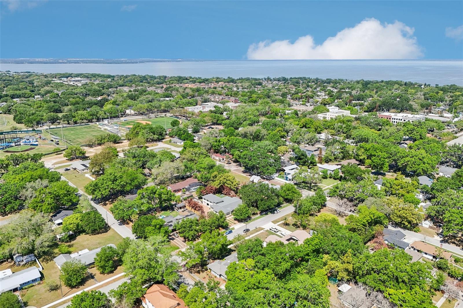 Image 70 of 72 For 327 Lakeview Avenue