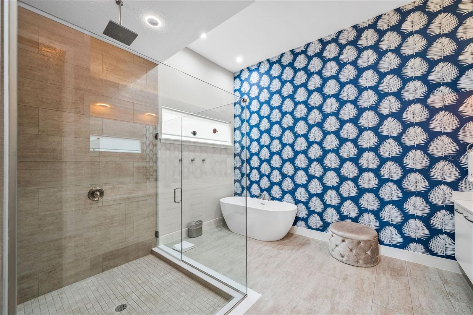 Image 24 of 89 For 997 Jack Nicklaus Court