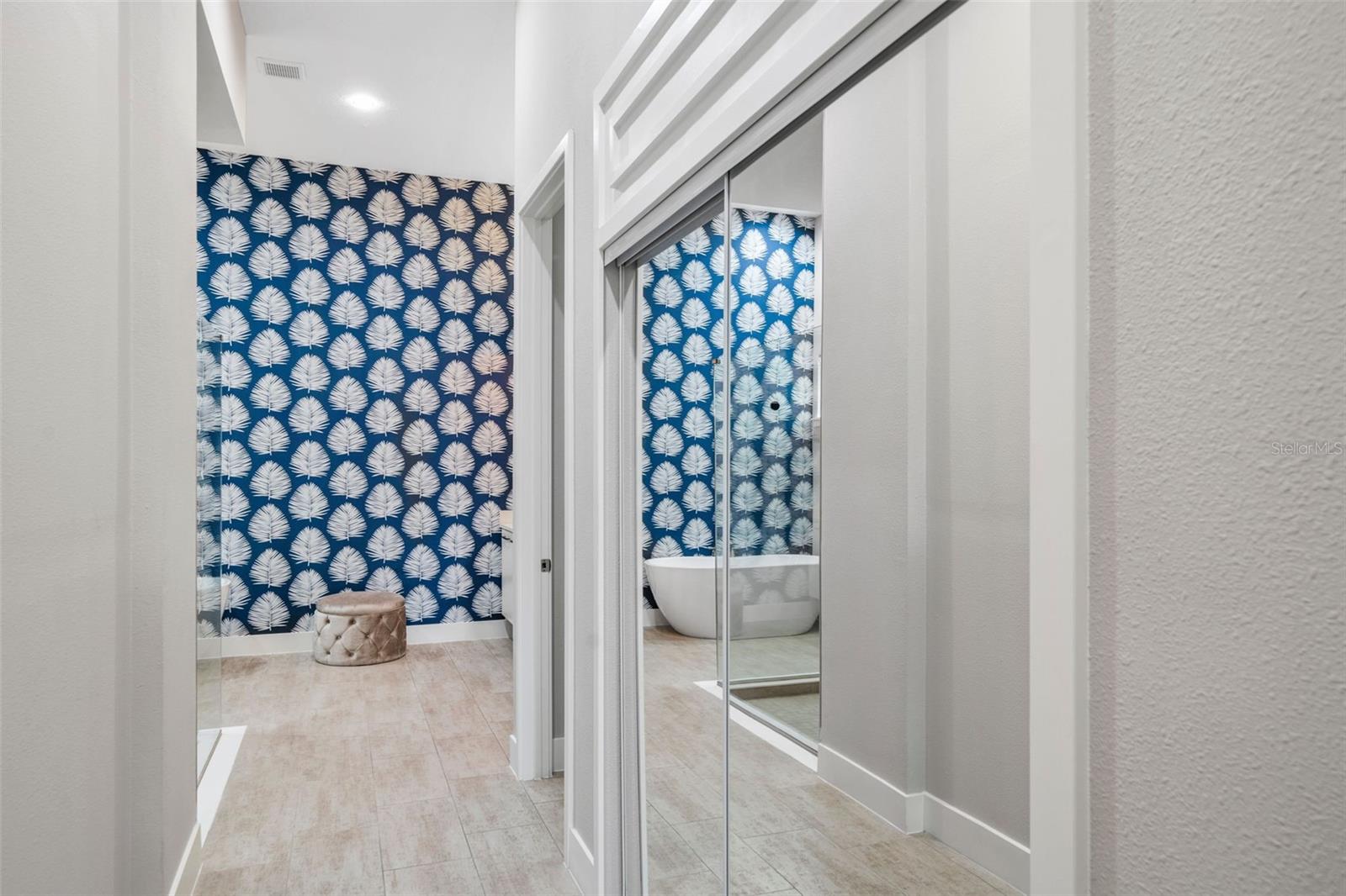 Image 26 of 89 For 997 Jack Nicklaus Court