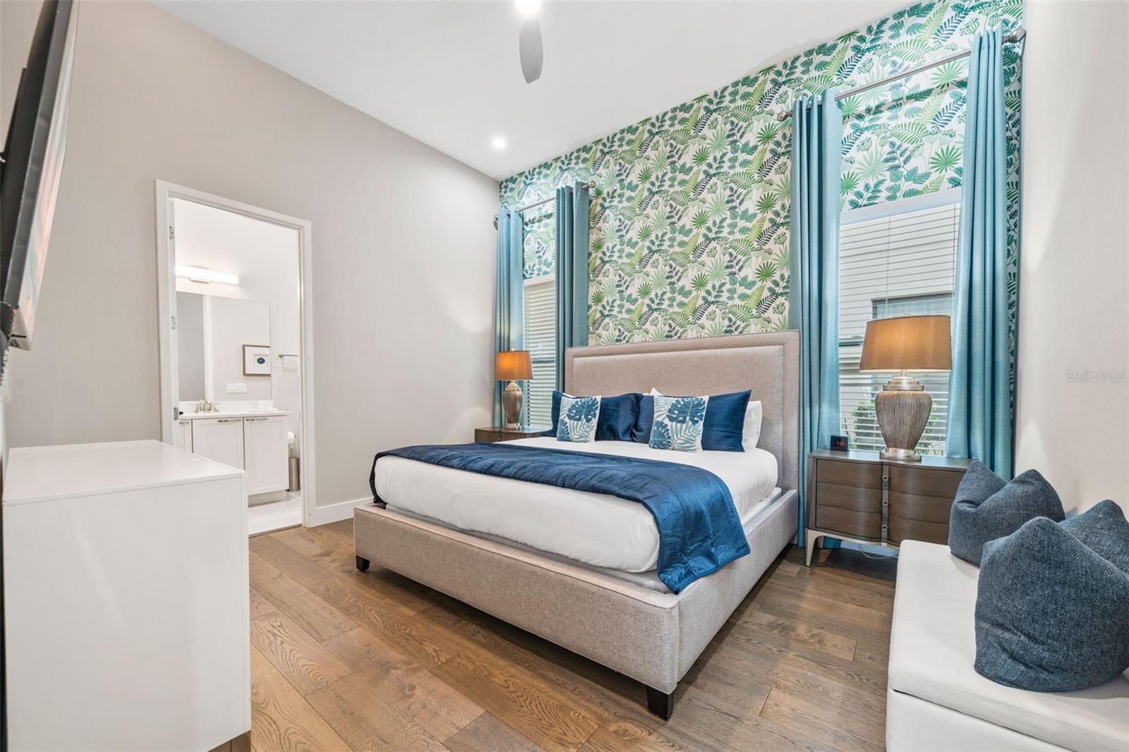 Image 27 of 89 For 997 Jack Nicklaus Court