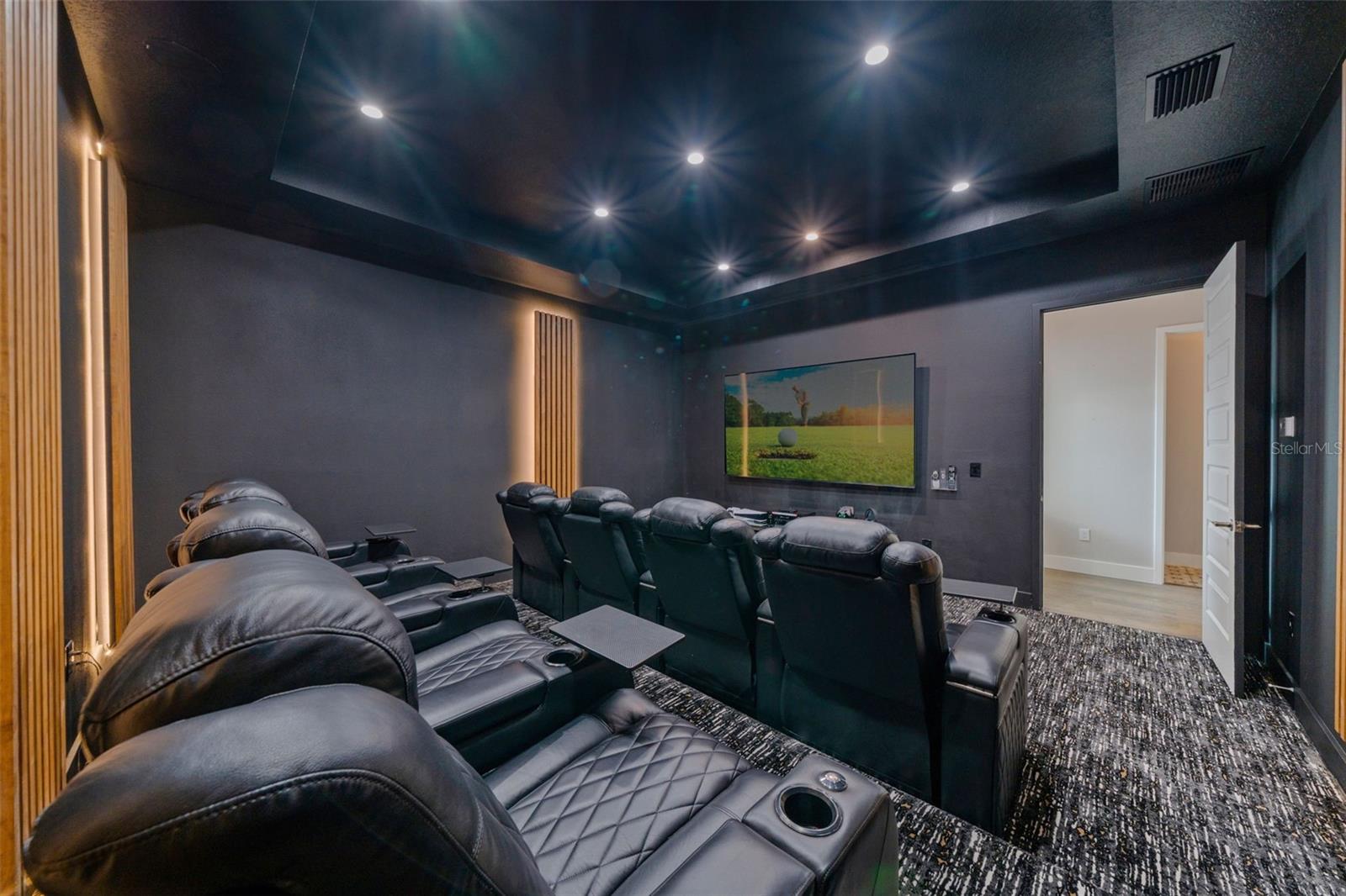 Image 39 of 89 For 997 Jack Nicklaus Court