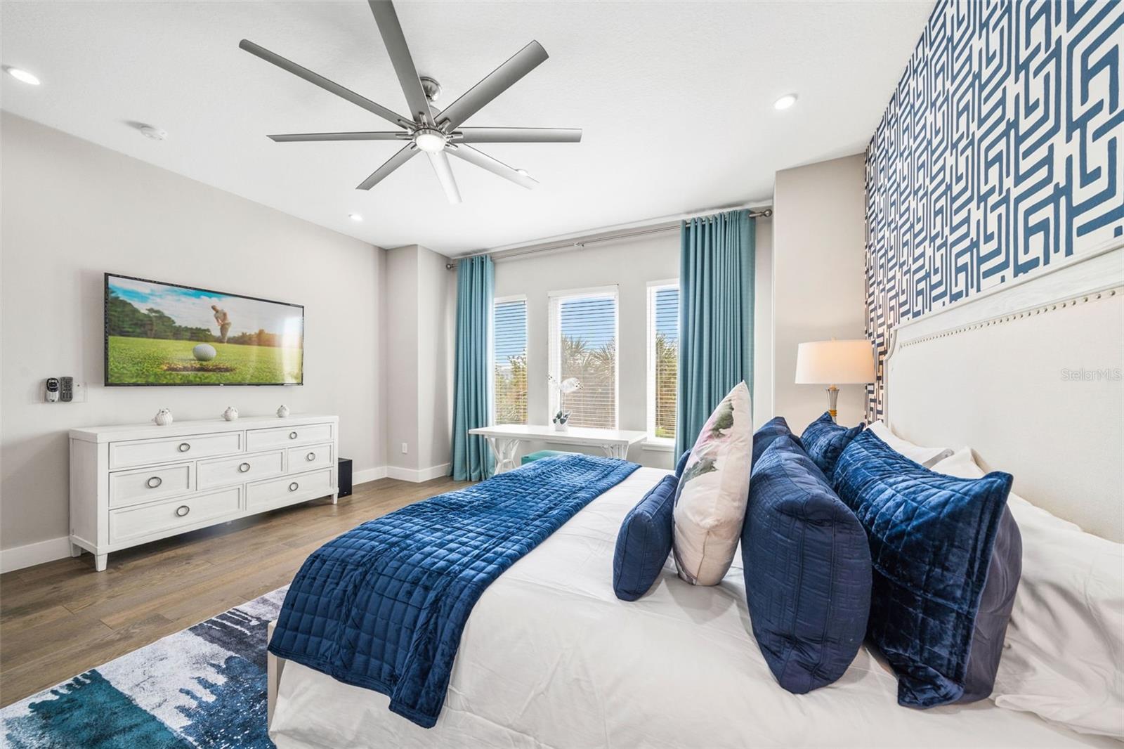 Image 42 of 89 For 997 Jack Nicklaus Court