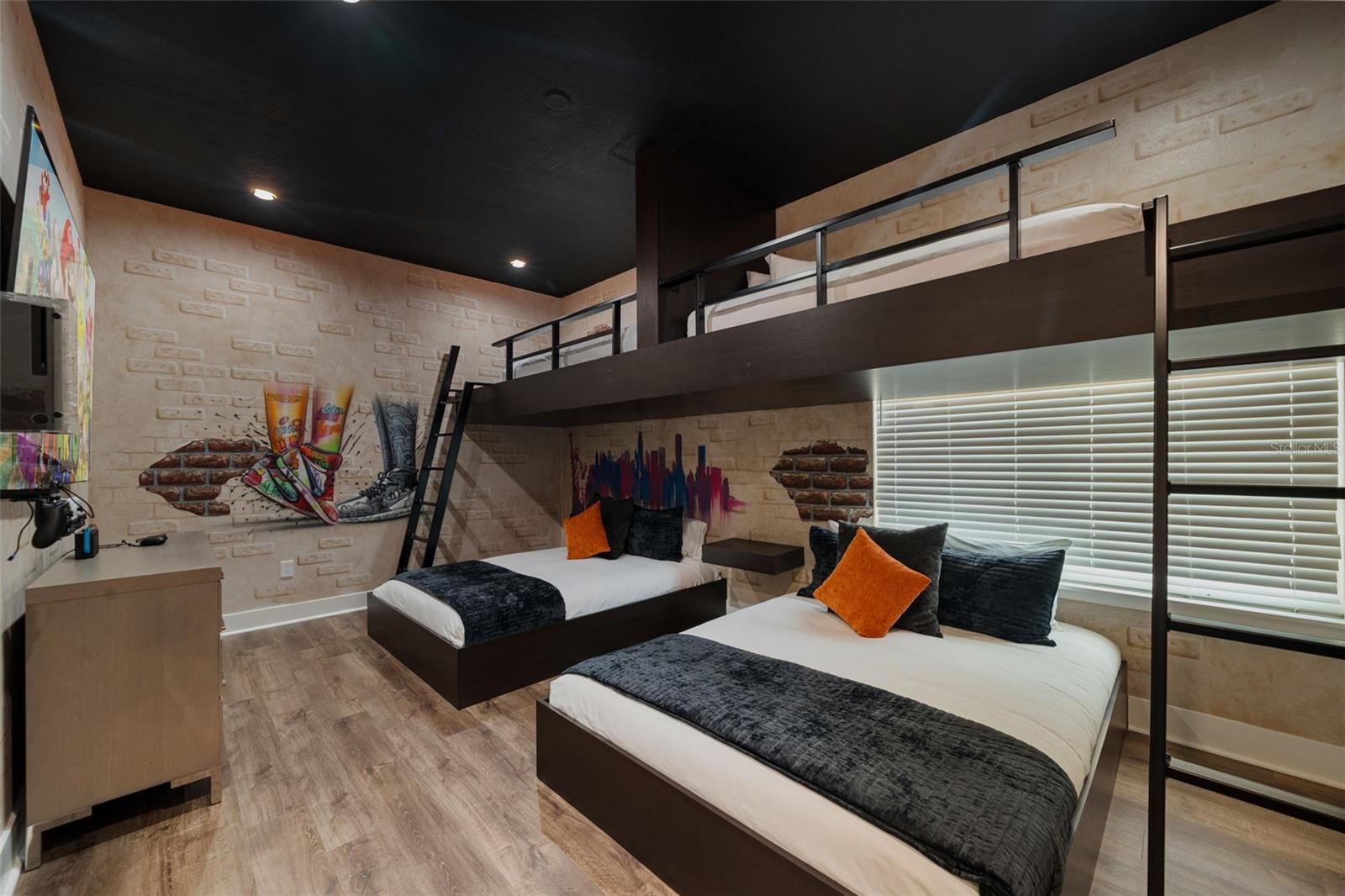 Image 53 of 89 For 997 Jack Nicklaus Court