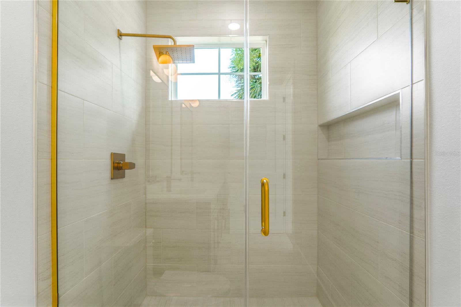 Image 43 of 59 For 38 Pollard Street