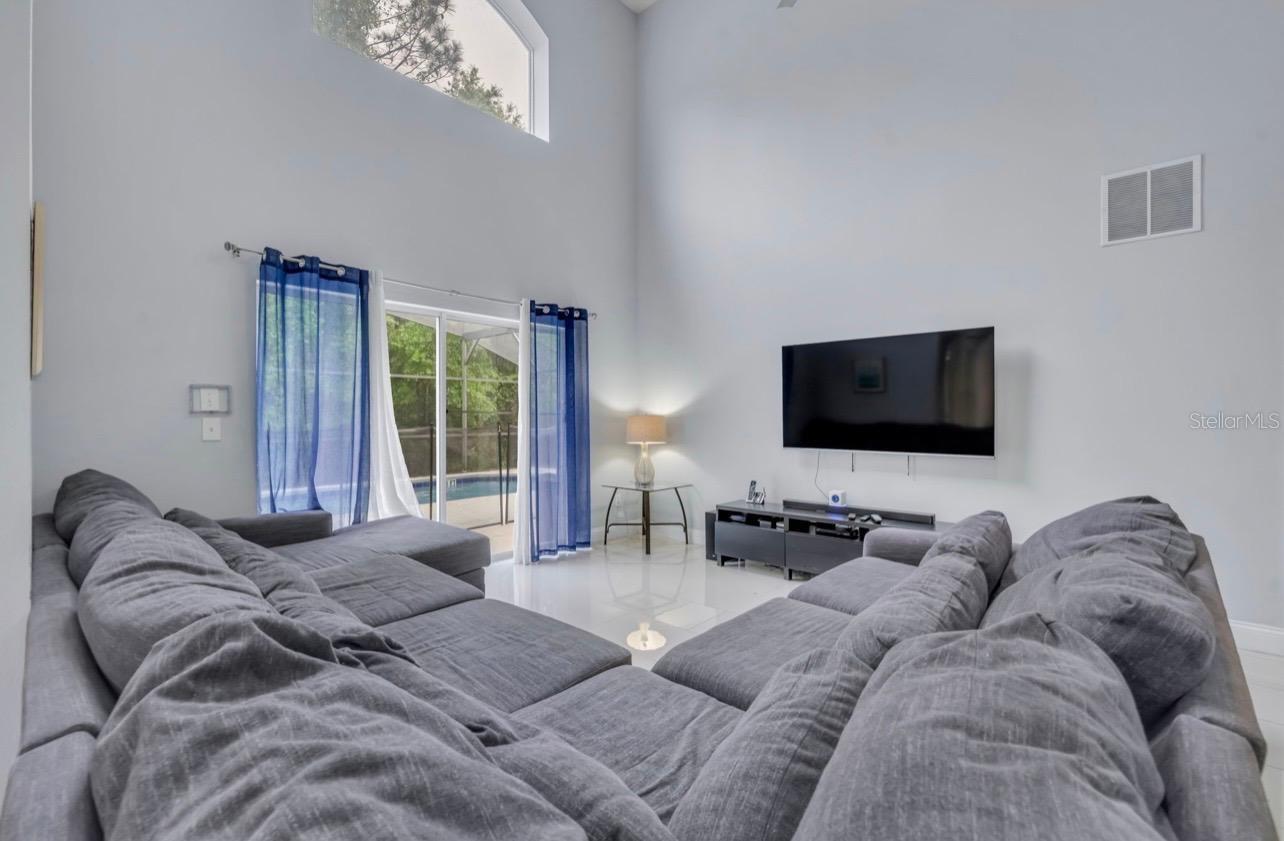 Image 8 of 61 For 134 Madiera Beach Boulevard