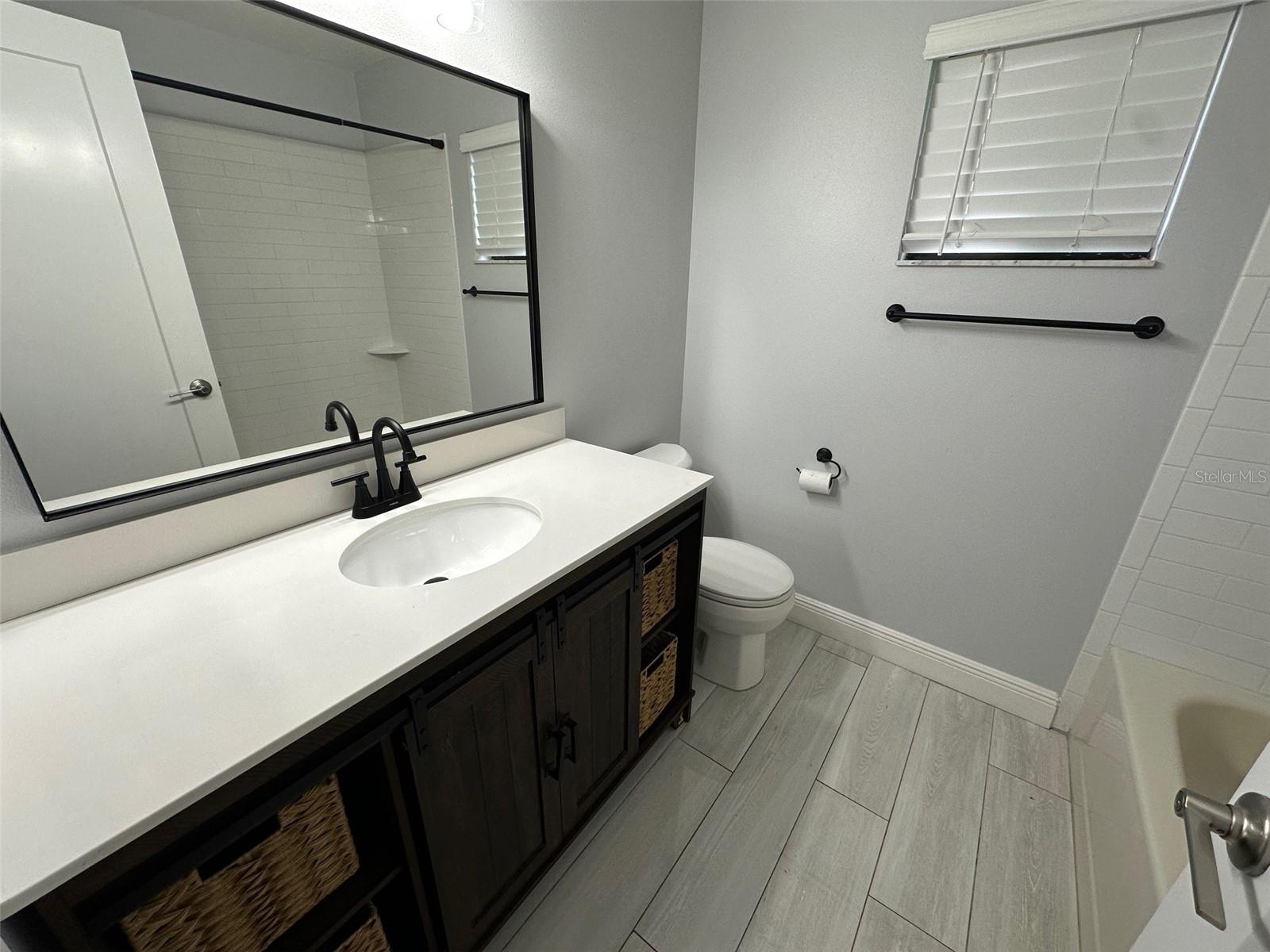 Image 12 of 17 For 444 Morning Glory Drive