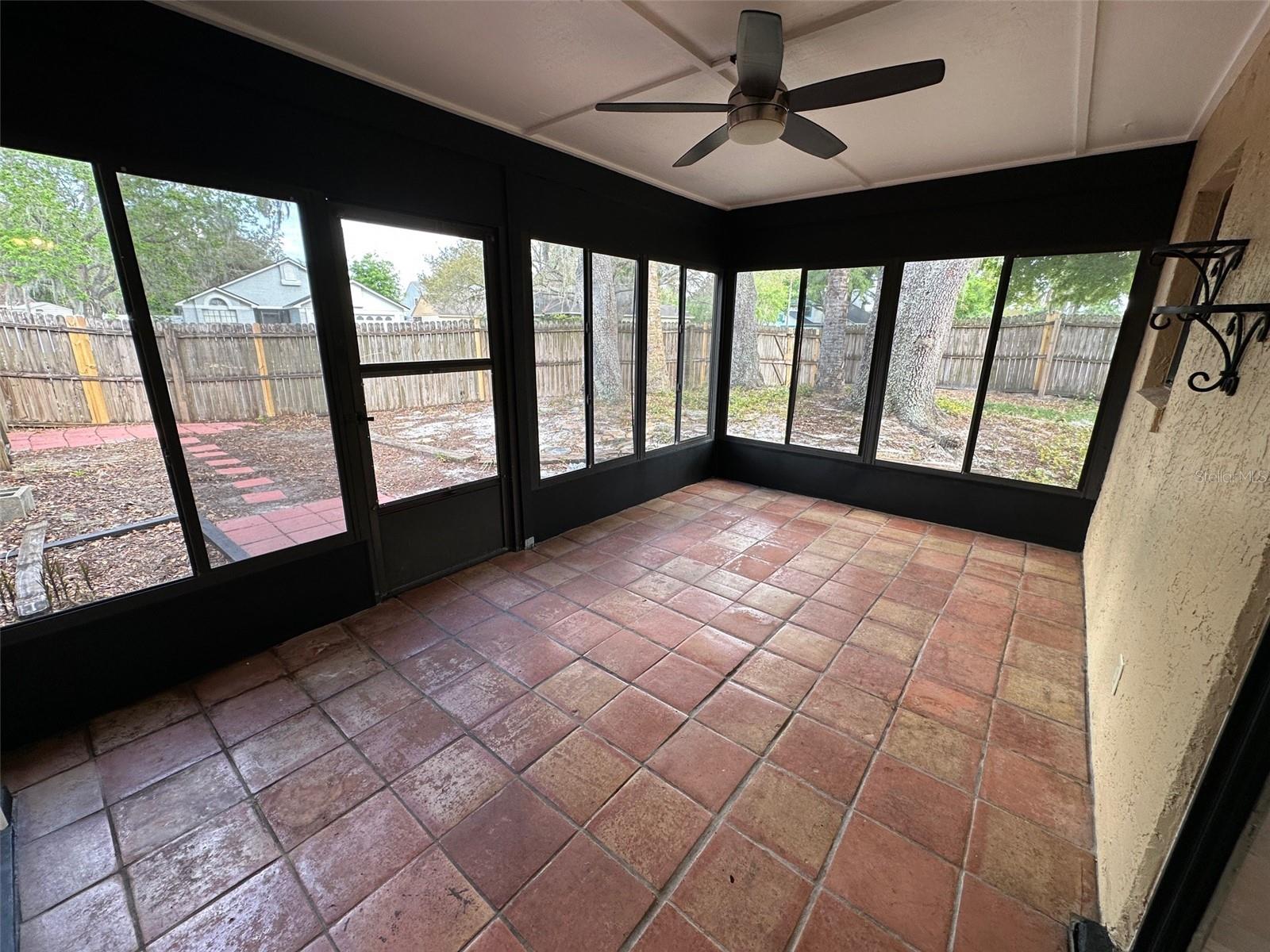 Image 14 of 17 For 444 Morning Glory Drive