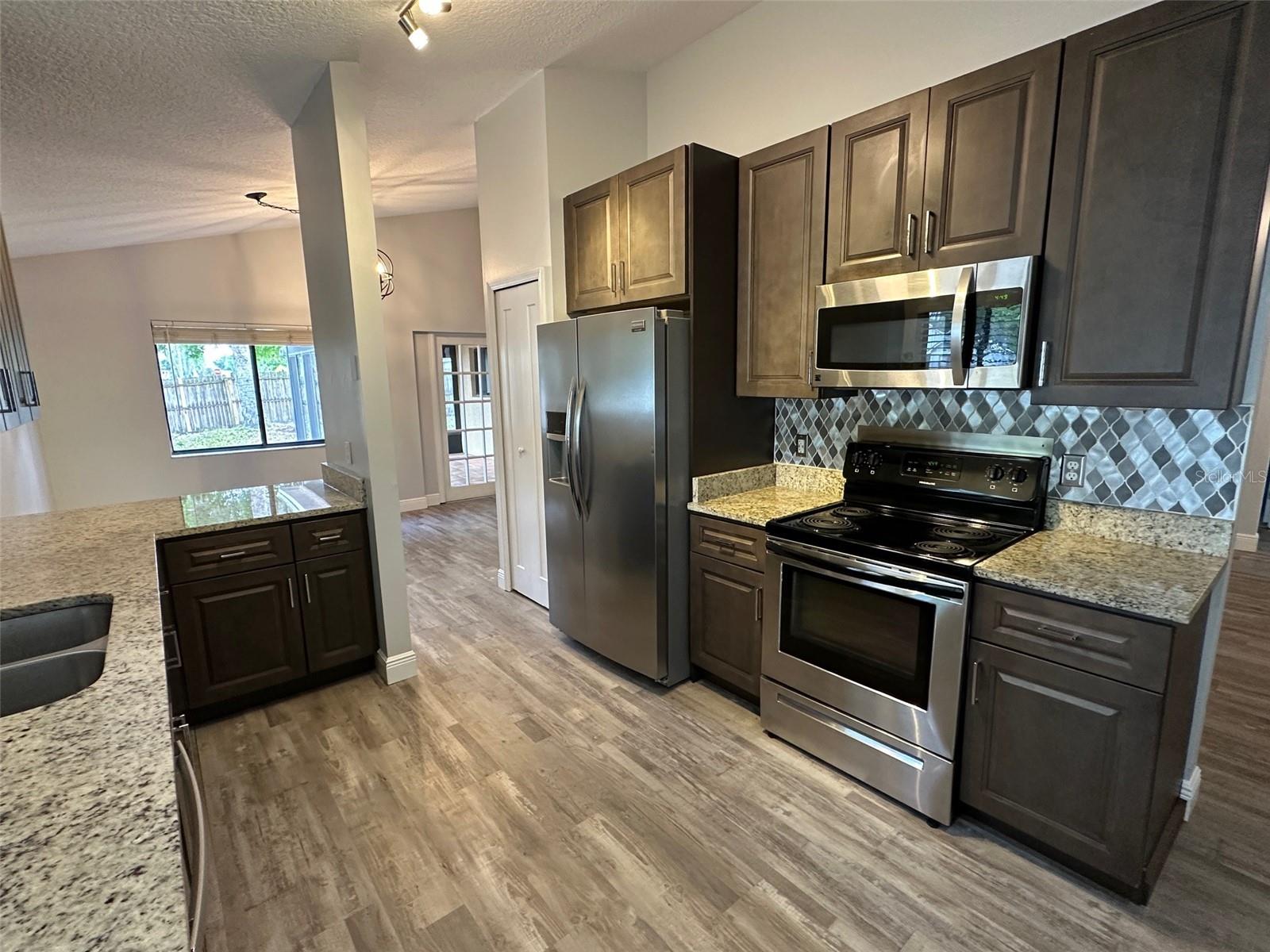 Image 3 of 17 For 444 Morning Glory Drive