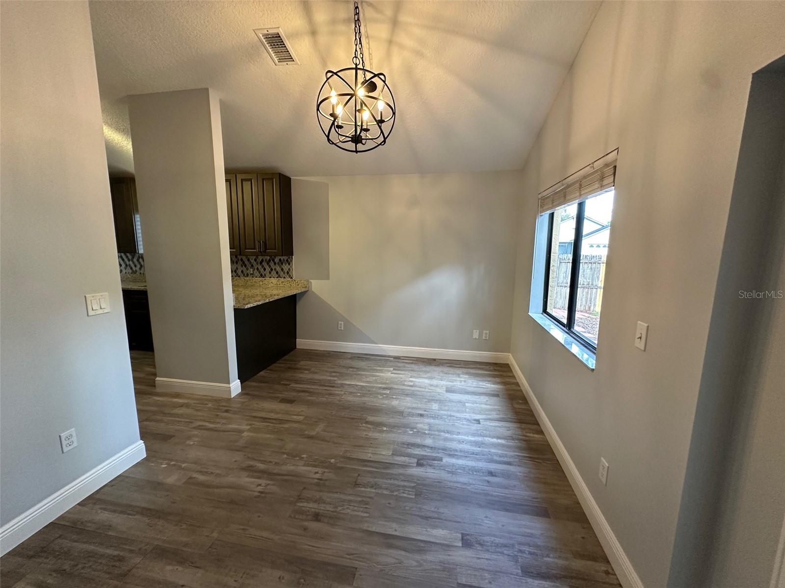 Image 5 of 17 For 444 Morning Glory Drive