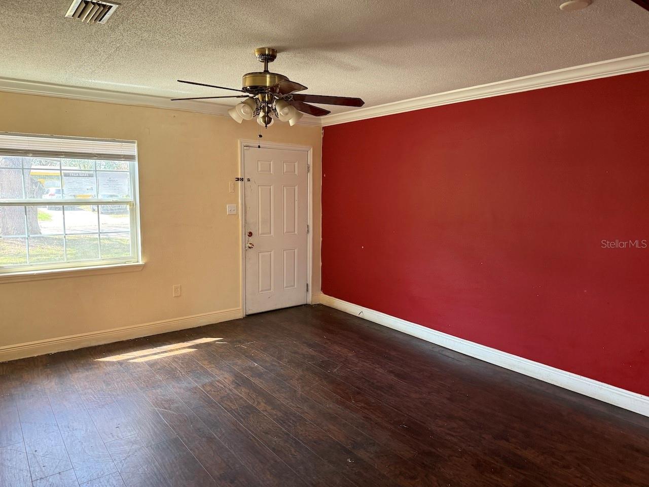 Image 3 of 18 For 4213 Seybold Avenue