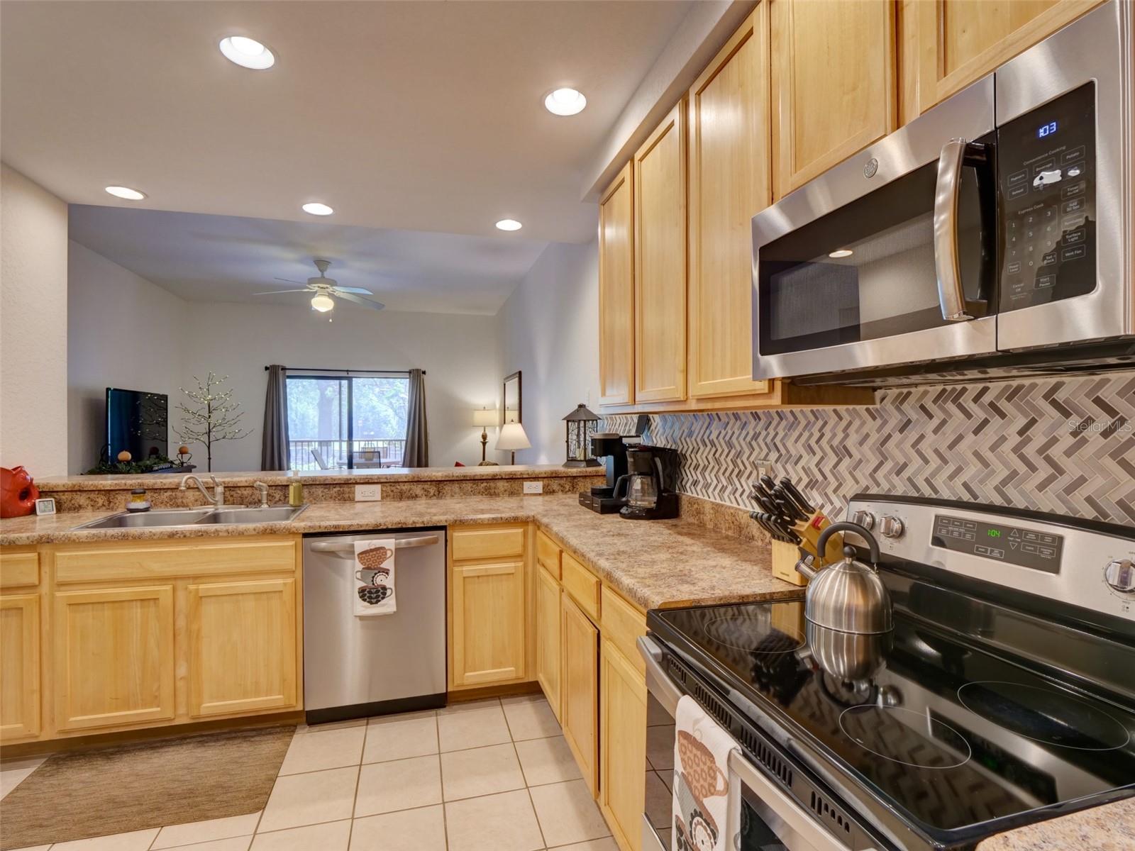 Image 6 of 36 For 9055 Treasure Trove Lane 101