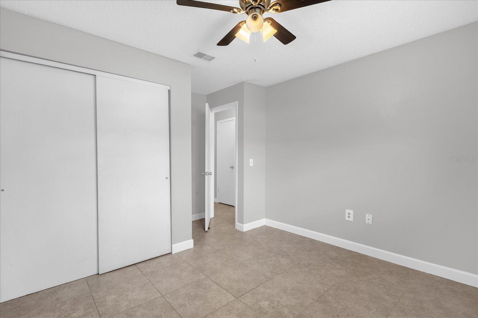 Image 10 of 23 For 284 Short St