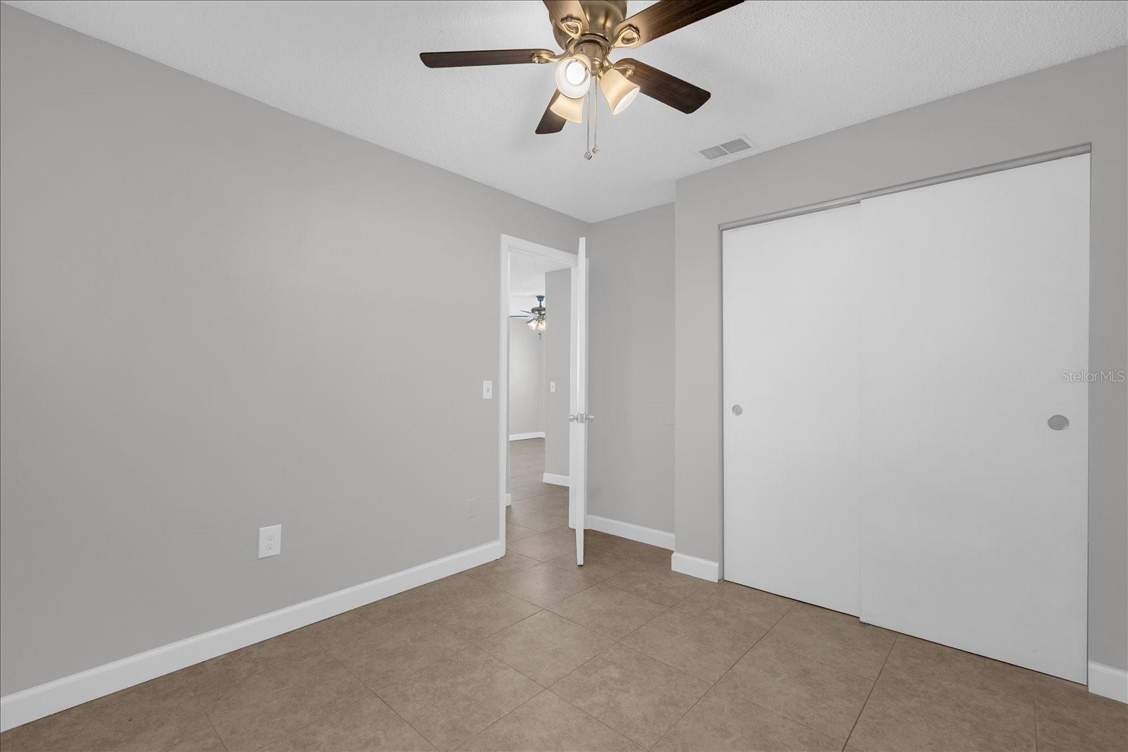 Image 13 of 23 For 284 Short St