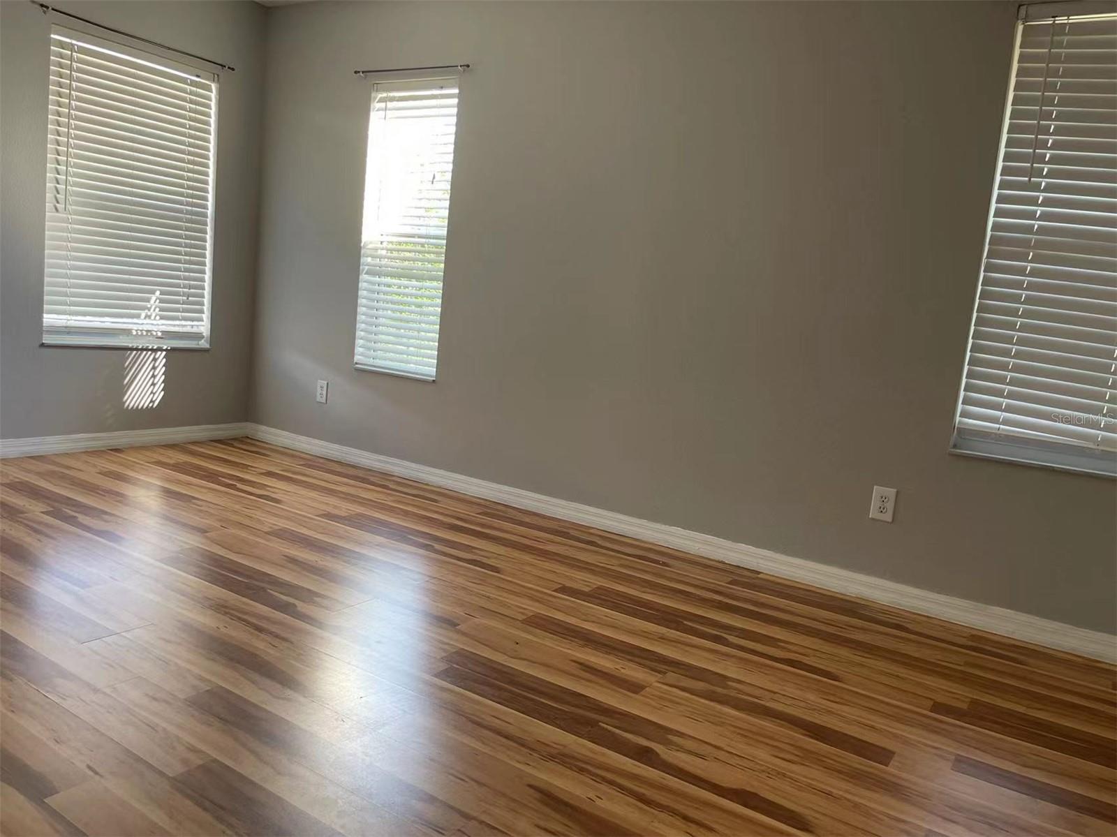 Image 23 of 30 For 15061 Perdido Drive