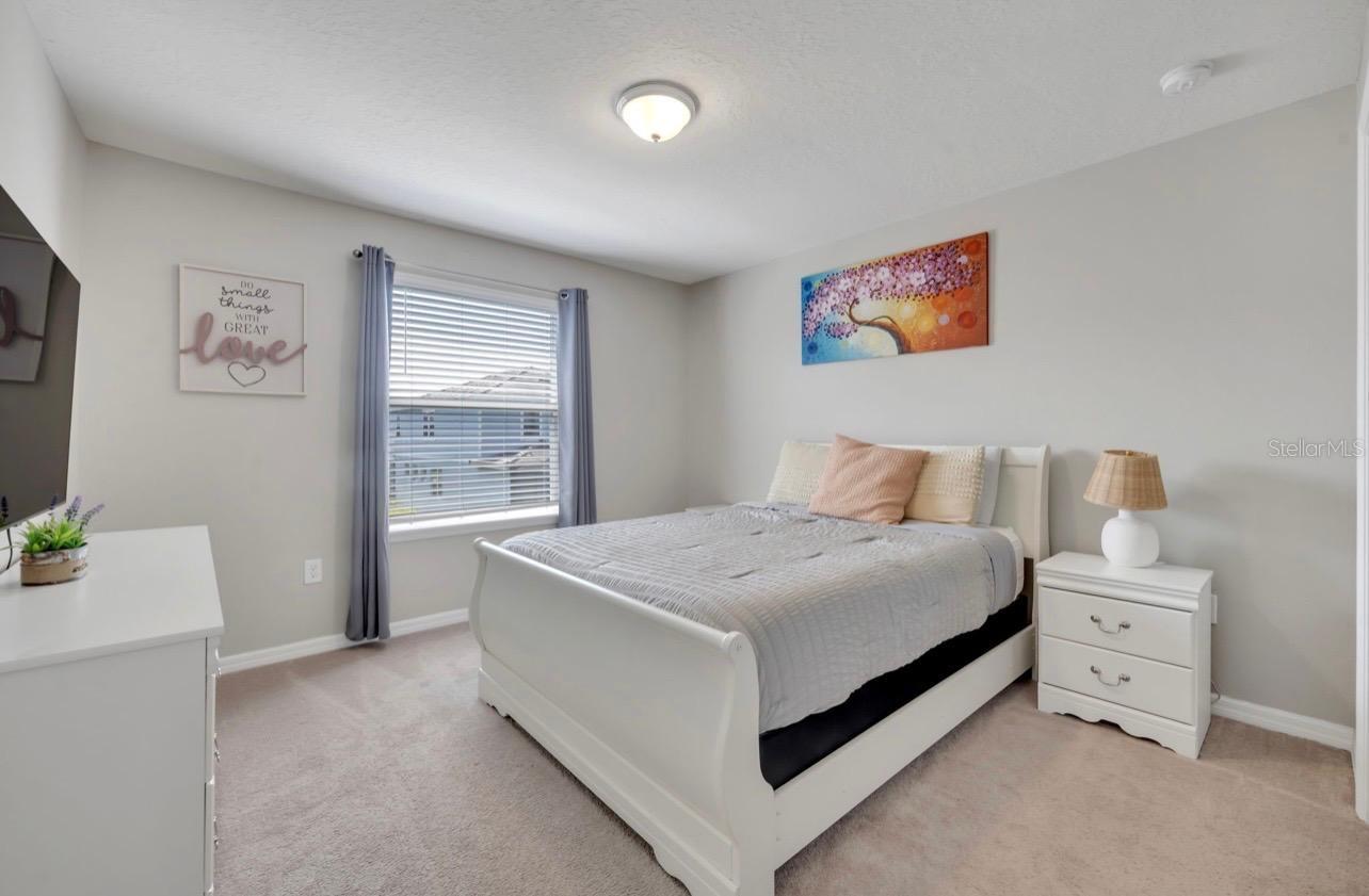 Image 37 of 80 For 7204 Oakmoss Loop