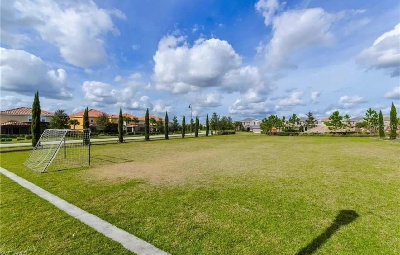 Image 77 of 80 For 7204 Oakmoss Loop