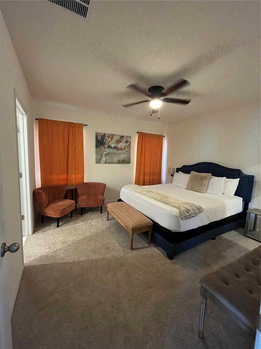 Image 25 of 47 For 5117 Oakbourne Avenue