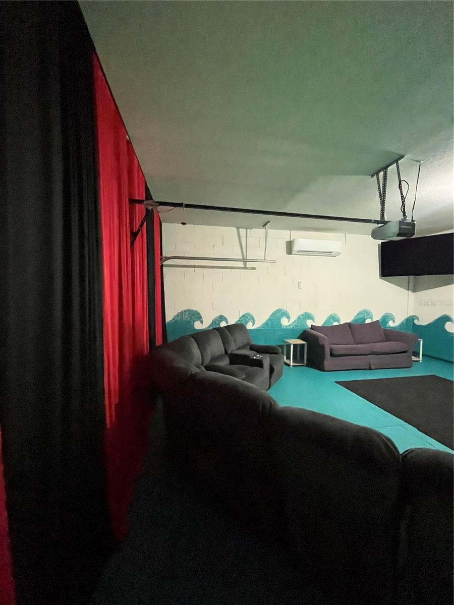 Image 39 of 47 For 5117 Oakbourne Avenue