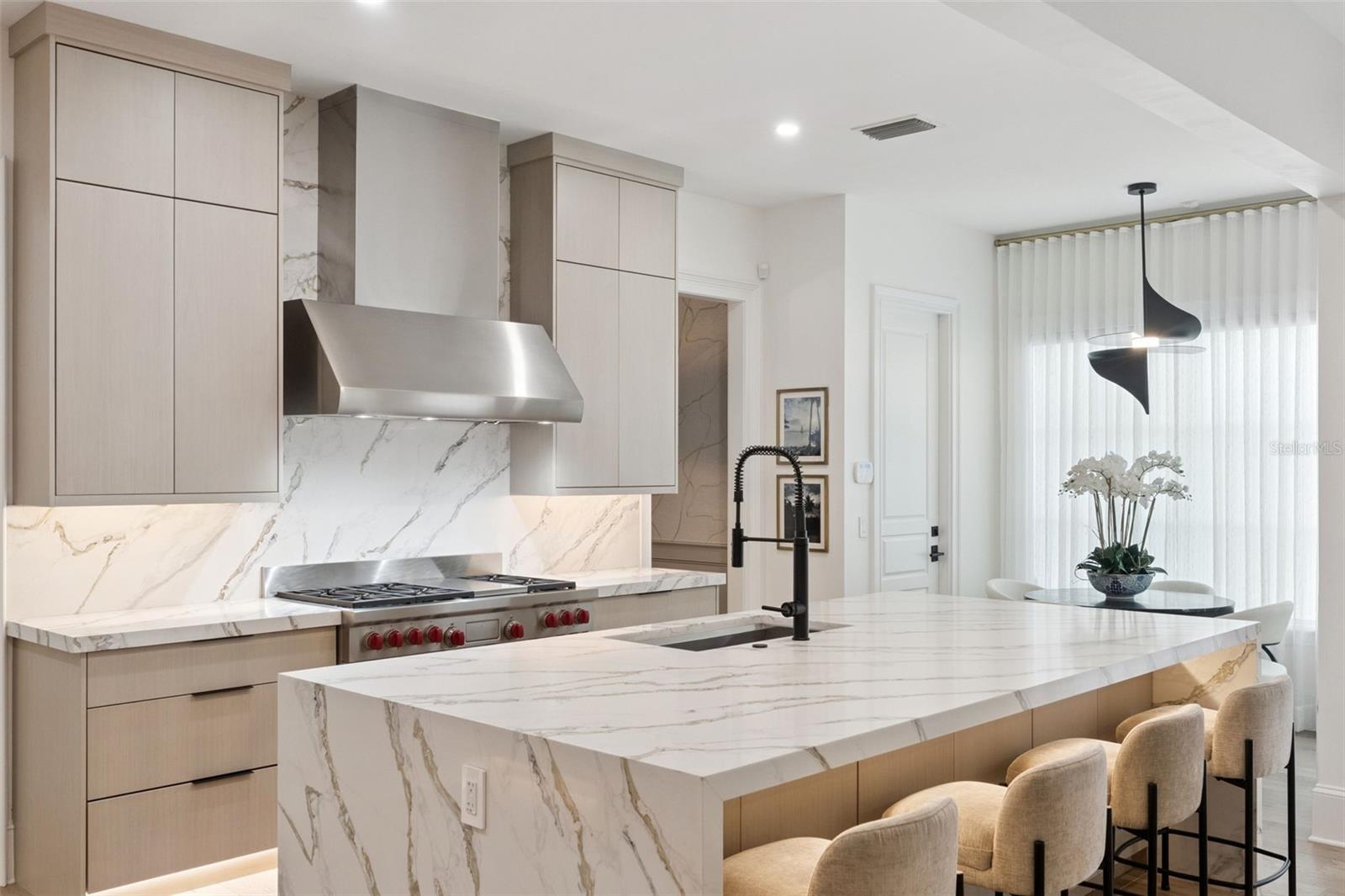 Image 11 of 38 For 621 Huntington Avenue