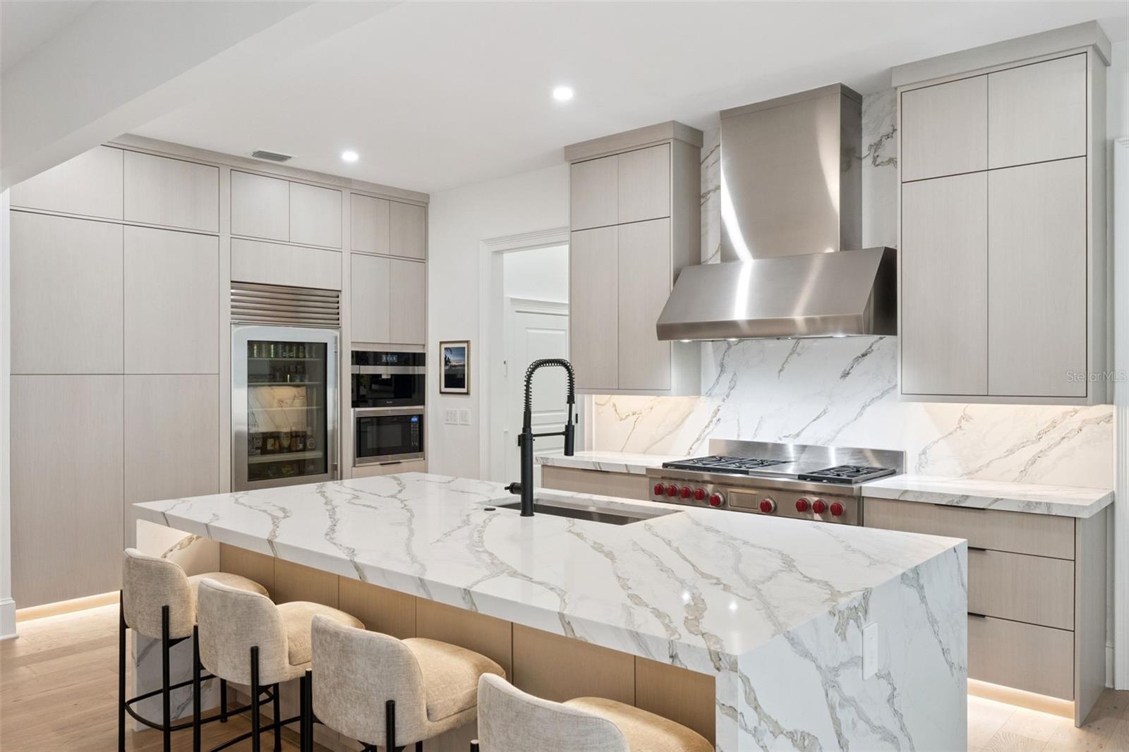 Image 12 of 38 For 621 Huntington Avenue