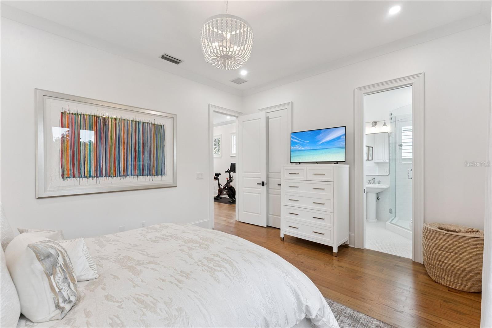 Image 25 of 38 For 621 Huntington Avenue