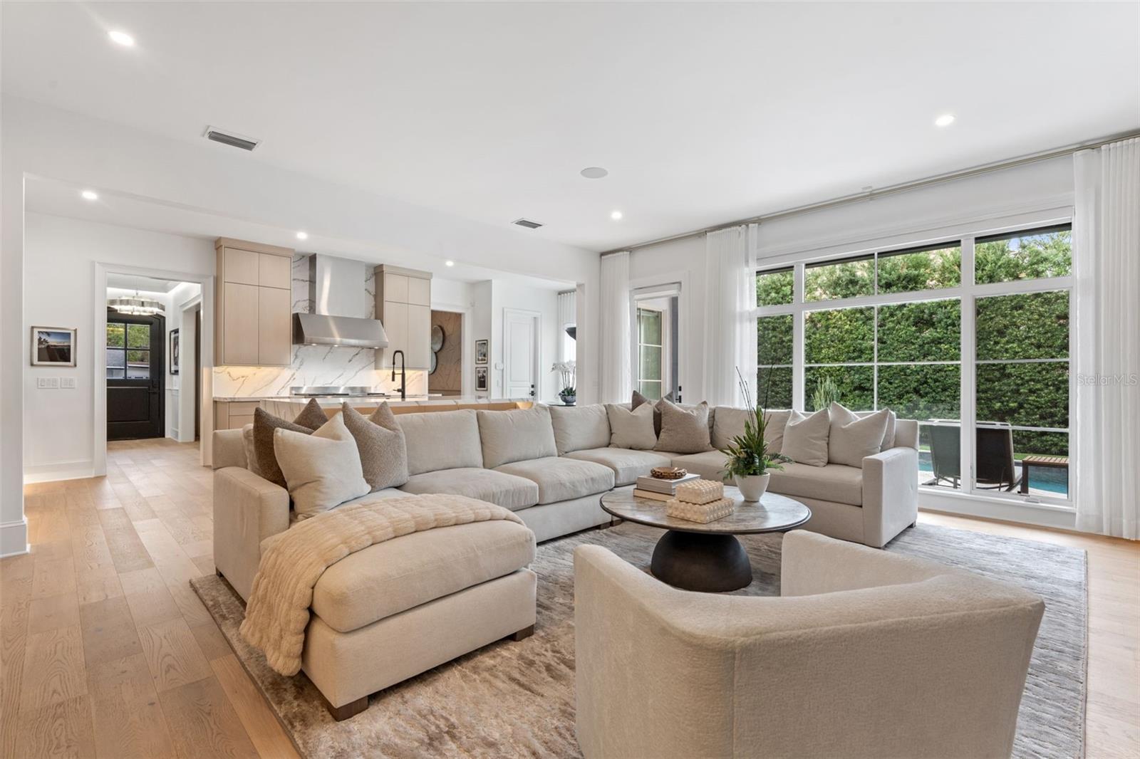 Image 3 of 38 For 621 Huntington Avenue