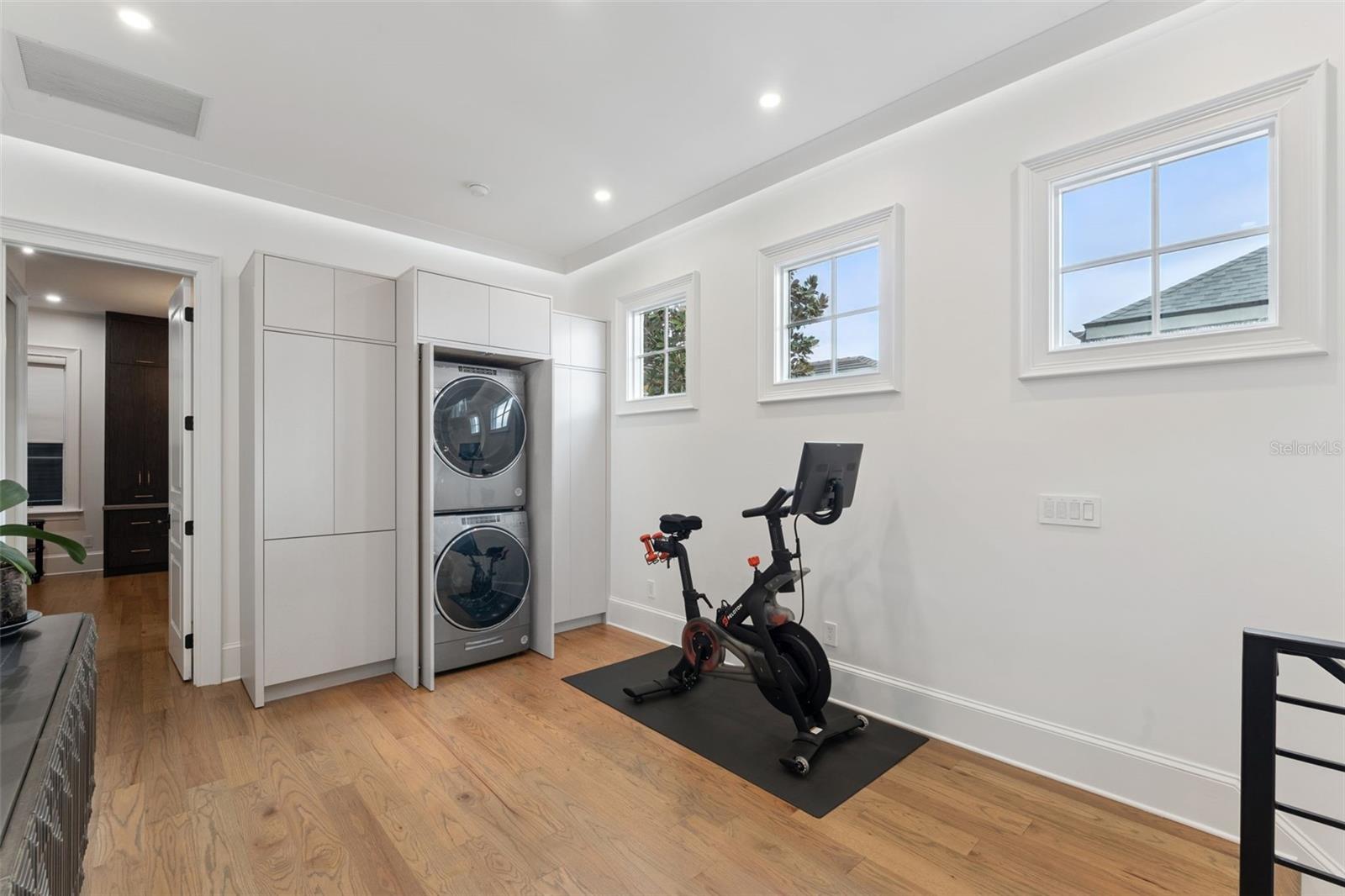 Image 32 of 38 For 621 Huntington Avenue