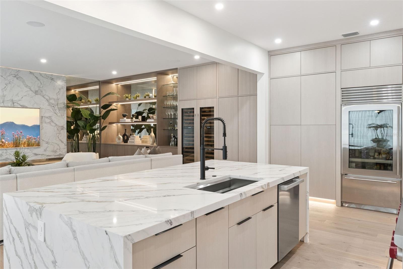 Image 8 of 38 For 621 Huntington Avenue