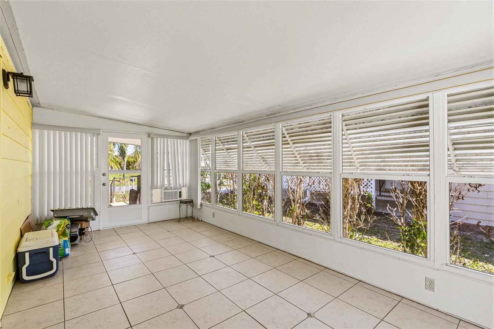 Image 27 of 80 For 917 Cypress Street