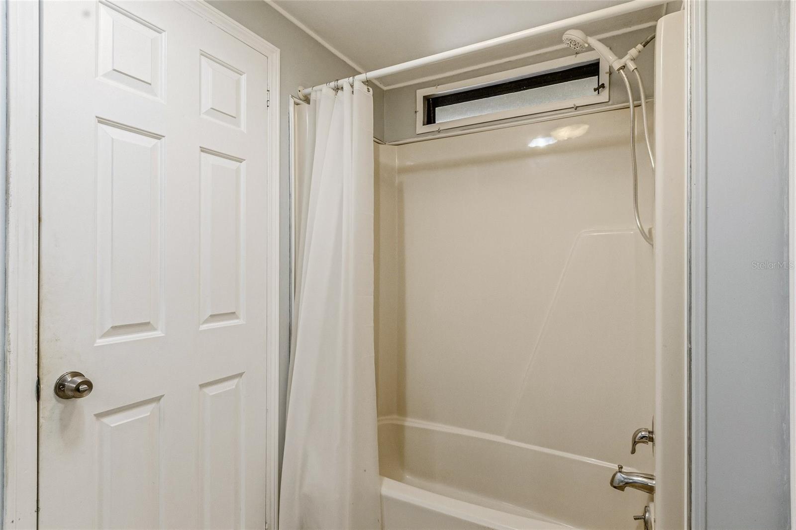 Image 36 of 80 For 917 Cypress Street