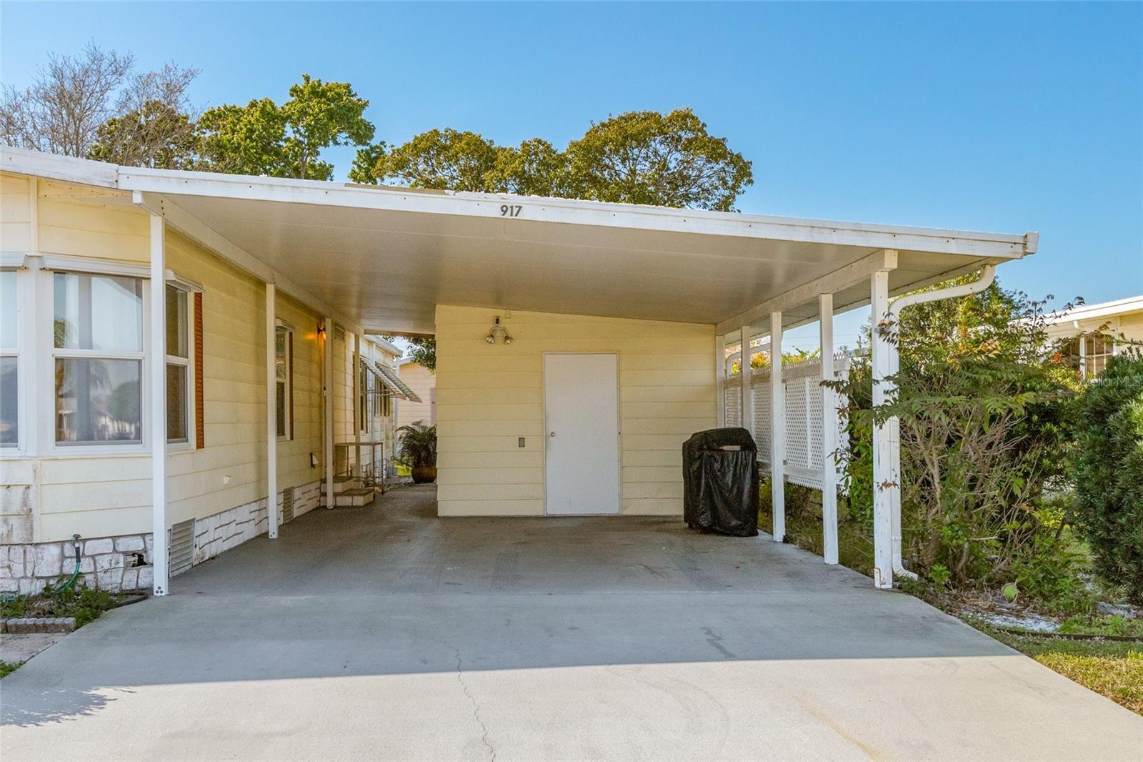 Image 6 of 80 For 917 Cypress Street