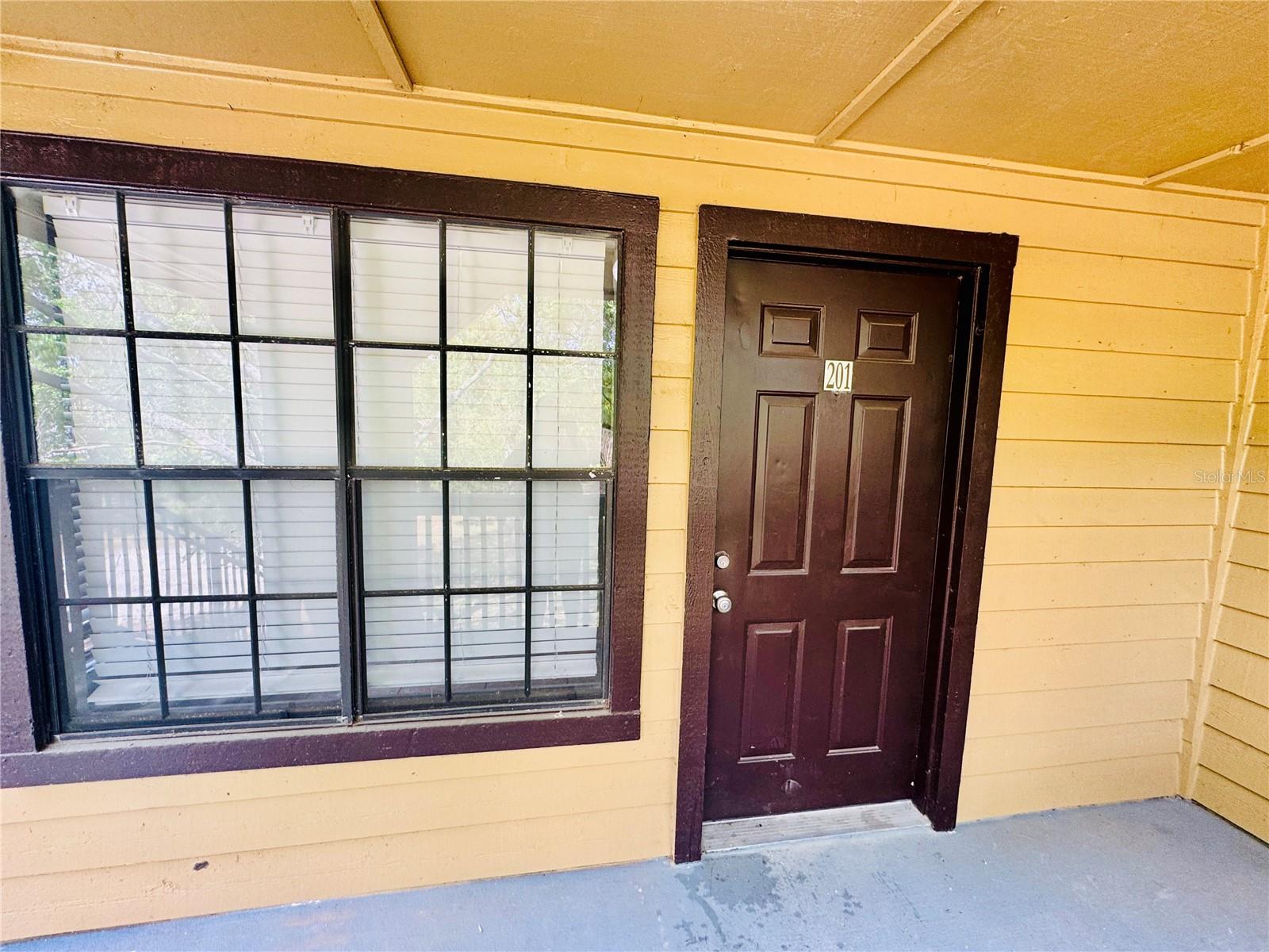 Details for 385 Woodside Drive 201, ALTAMONTE SPRINGS, FL 32701